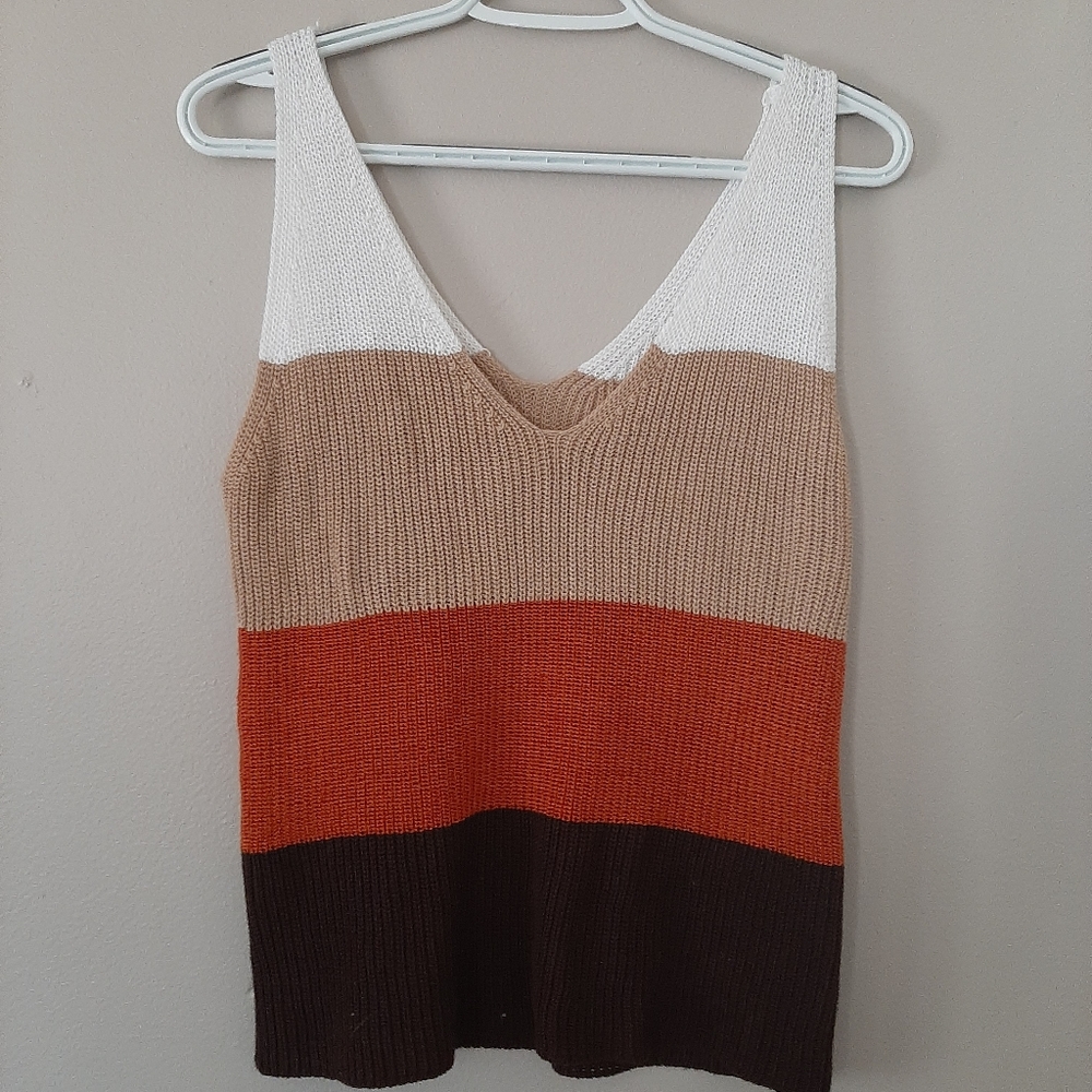 Crocheted Top size M